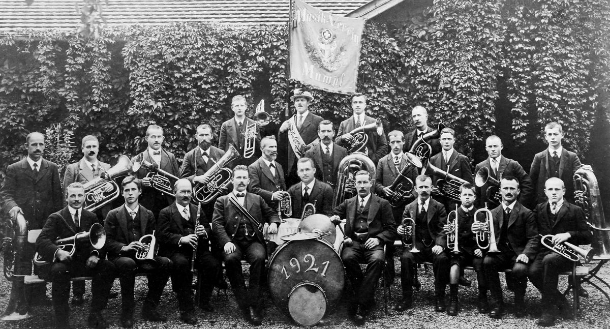 4 MG 1921